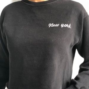 Cropped Brandy Melville New York Sweater